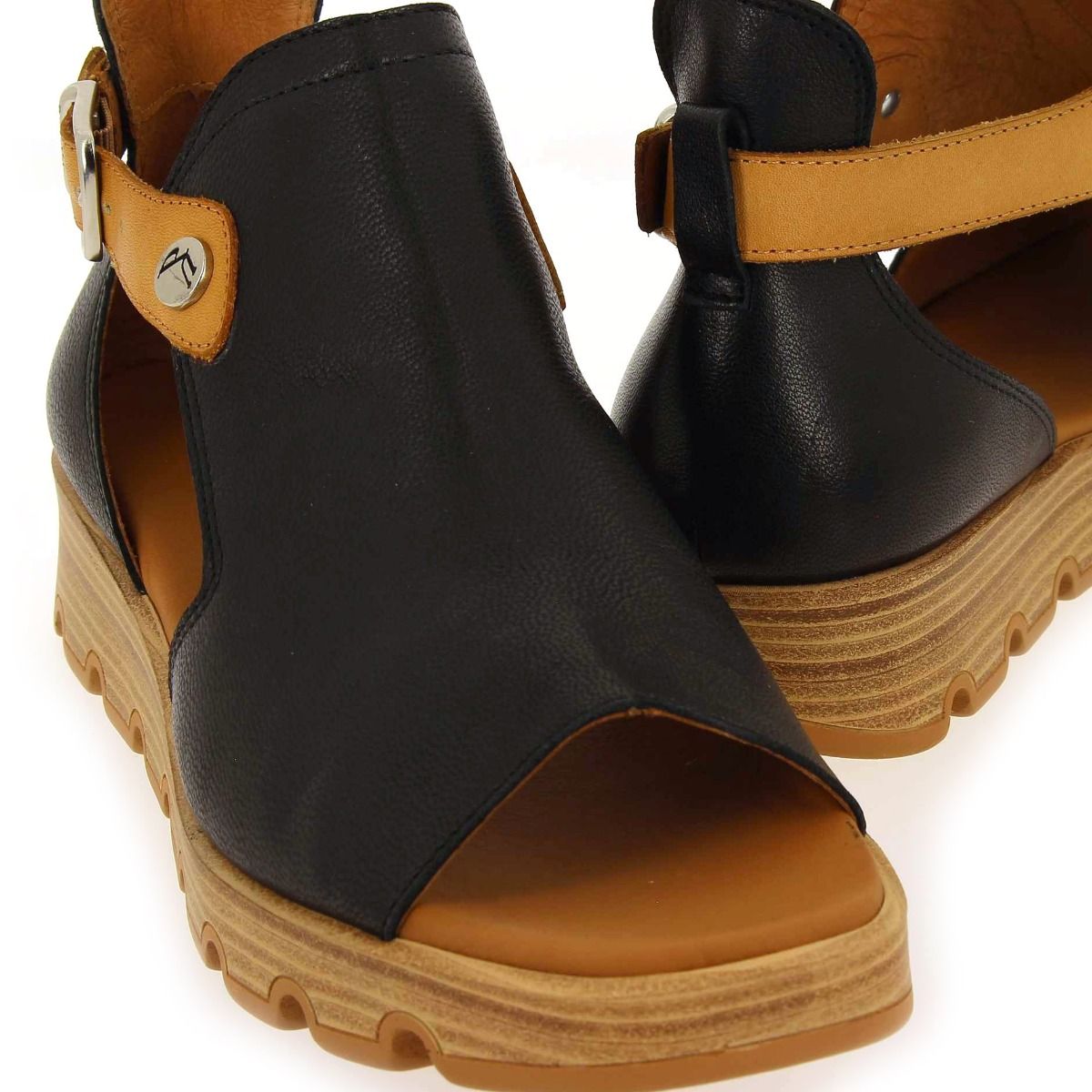 Paula Urban  26551 - Noir