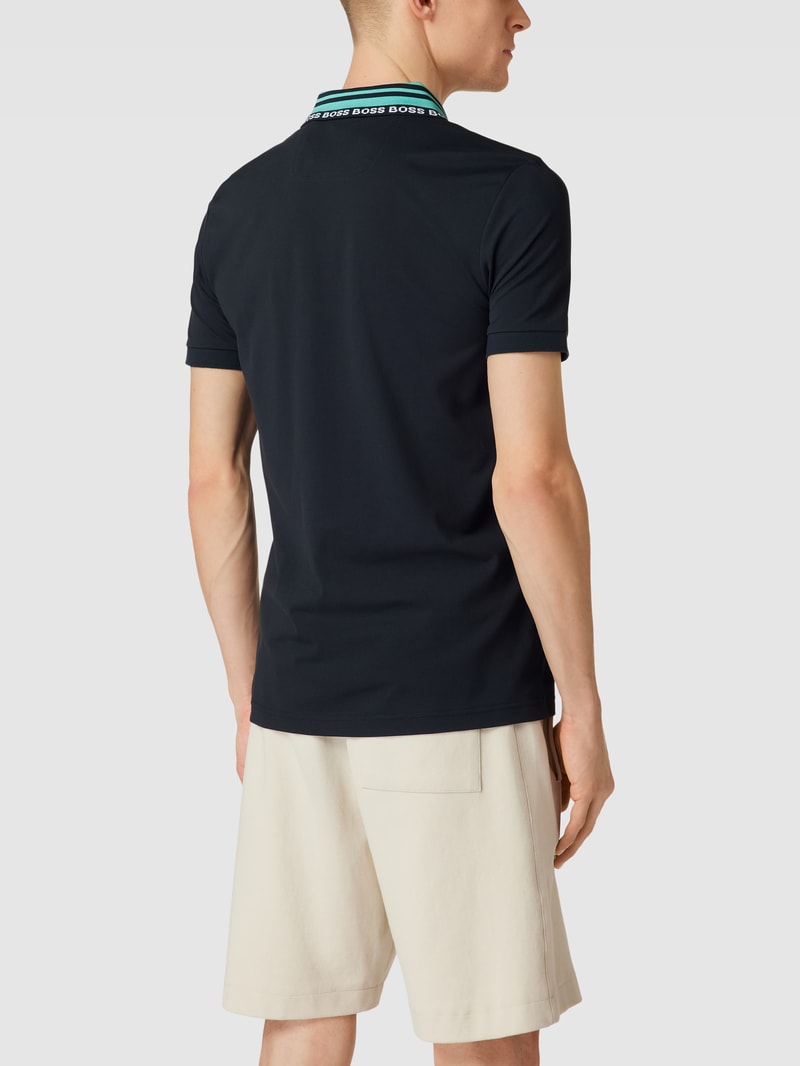 Poloshirt mit Label-Details Modell 'Paule' in marineblau