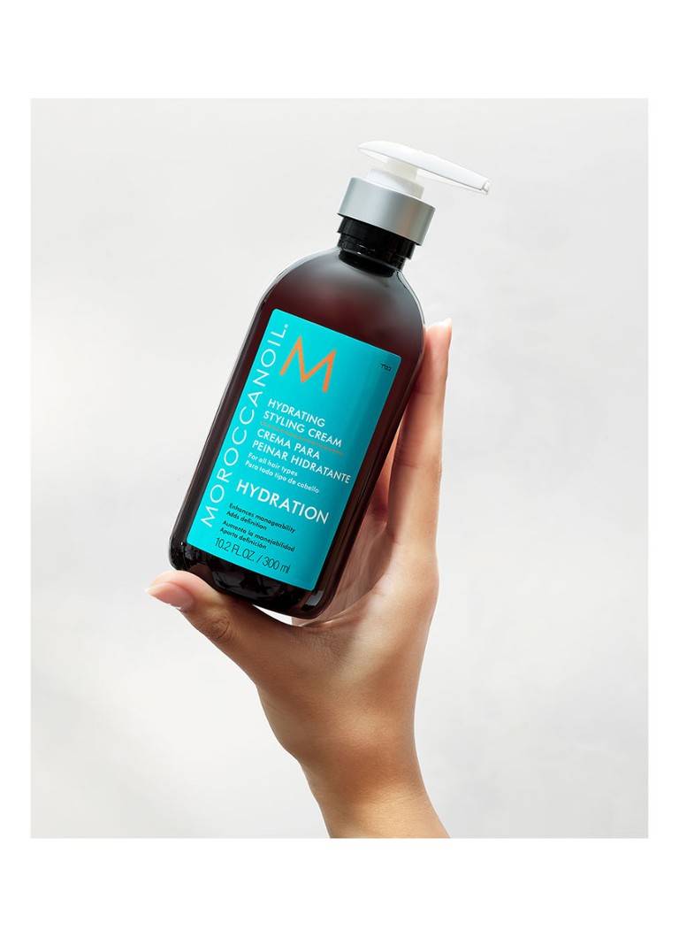 Cremă hidratantă de coafat Moroccanoil – balsam fără clătire
