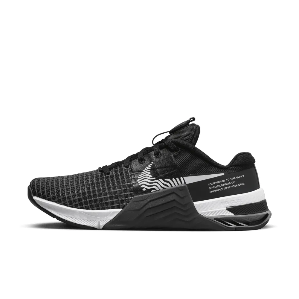 Nike Metcon 8 DQ4679-001 / schwarz