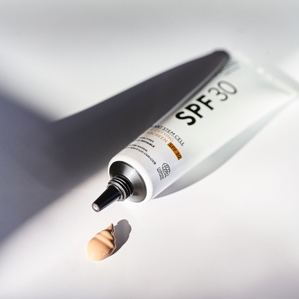 Madara Plant Stem Cell Age-Defying Face Sunscreen Spf 30 Crème Solaire Anti-Âge Spf30 Aux Cellules Souches Végétales