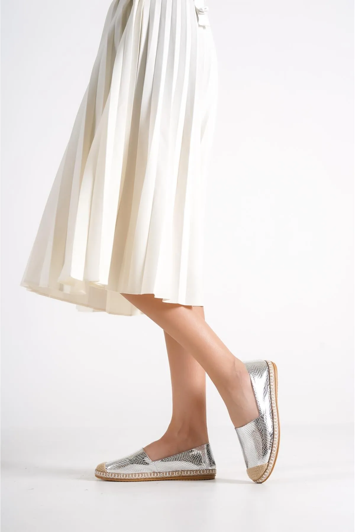 Capone Outfitters  Capone Silver Damen-Espadrille