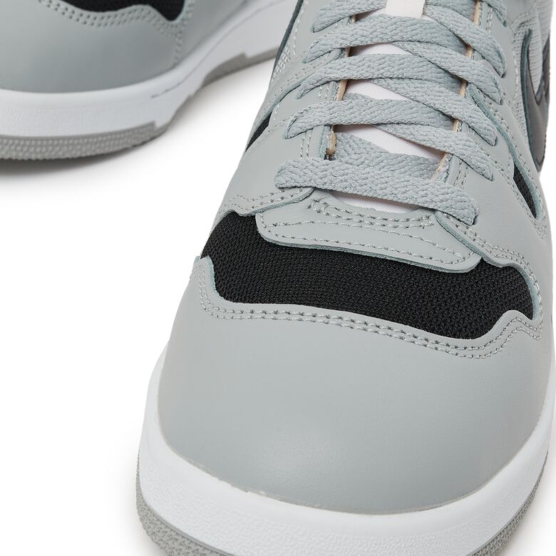 NIKE Mac Attack 