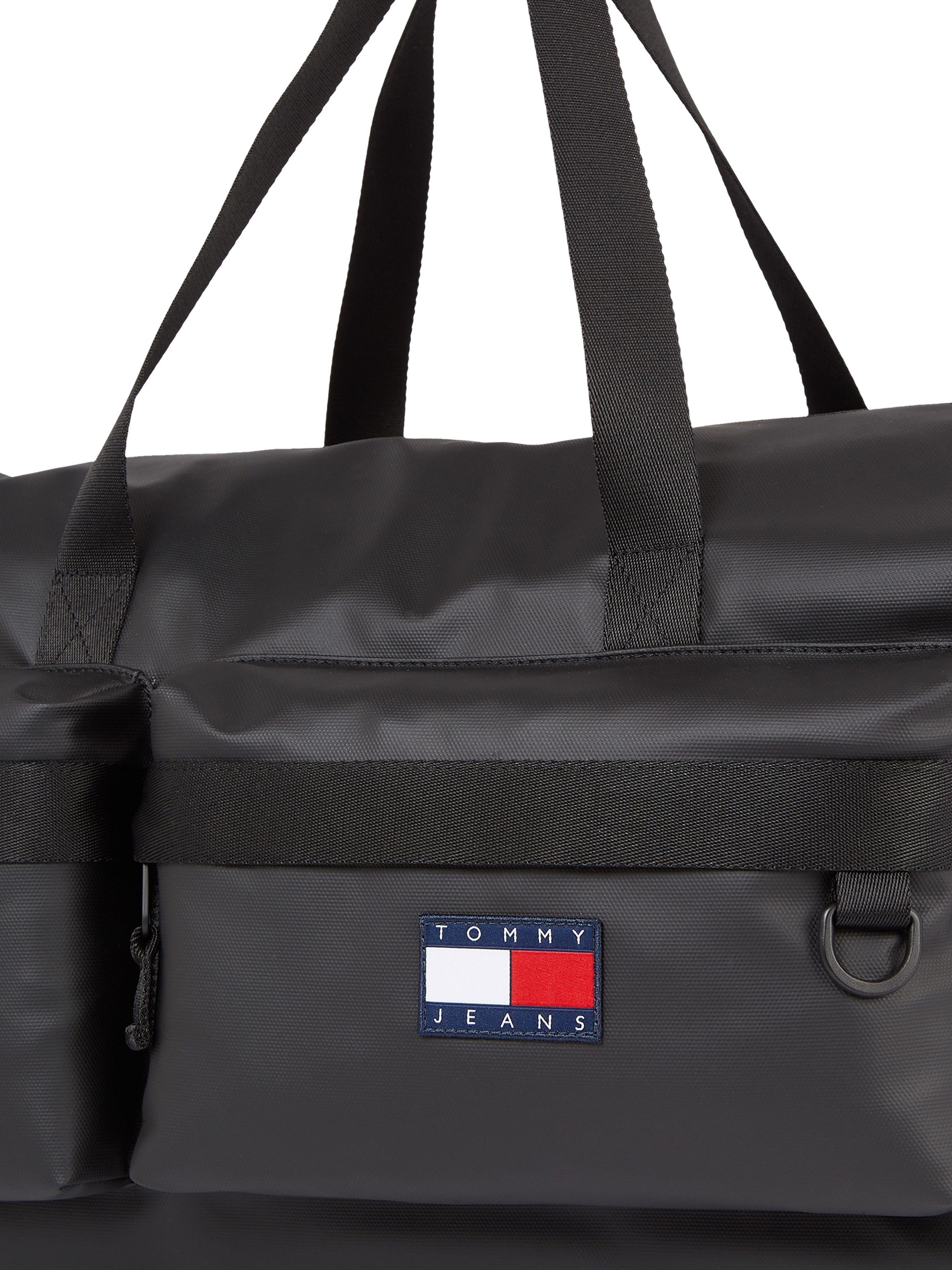 Tommy Jeans Weekender TJM DLY ELEV DUFFLE, mit TH-Emblem vorne