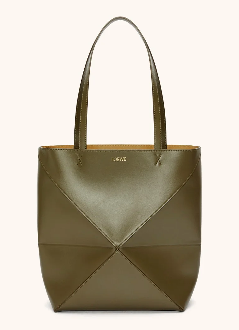 LOEWE Puzzle Fold vidēja izmēra iepirkumu soma no teļādas
