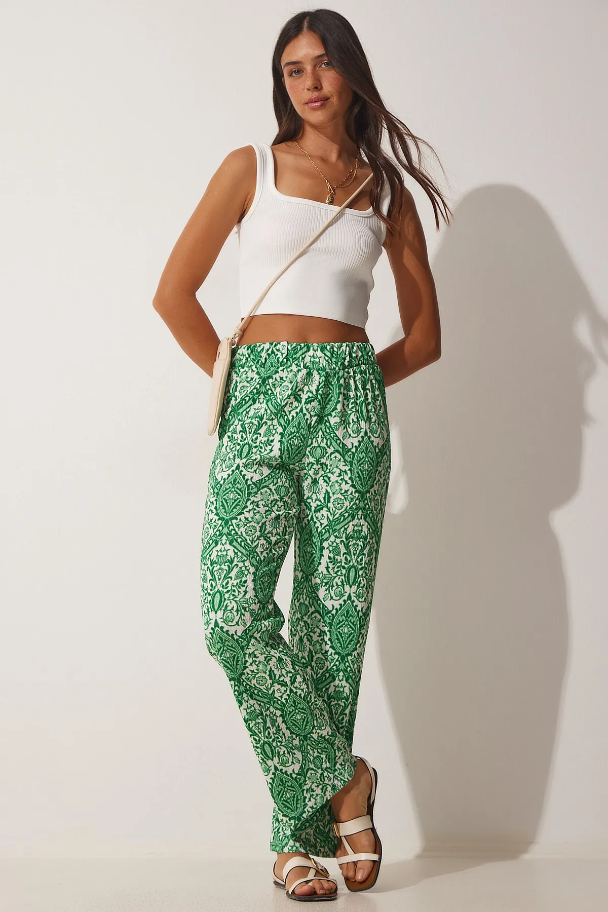 Happiness İstanbul  Grüne gemusterte lockere Sommer-Palazzo-Hose für Damen DD01238