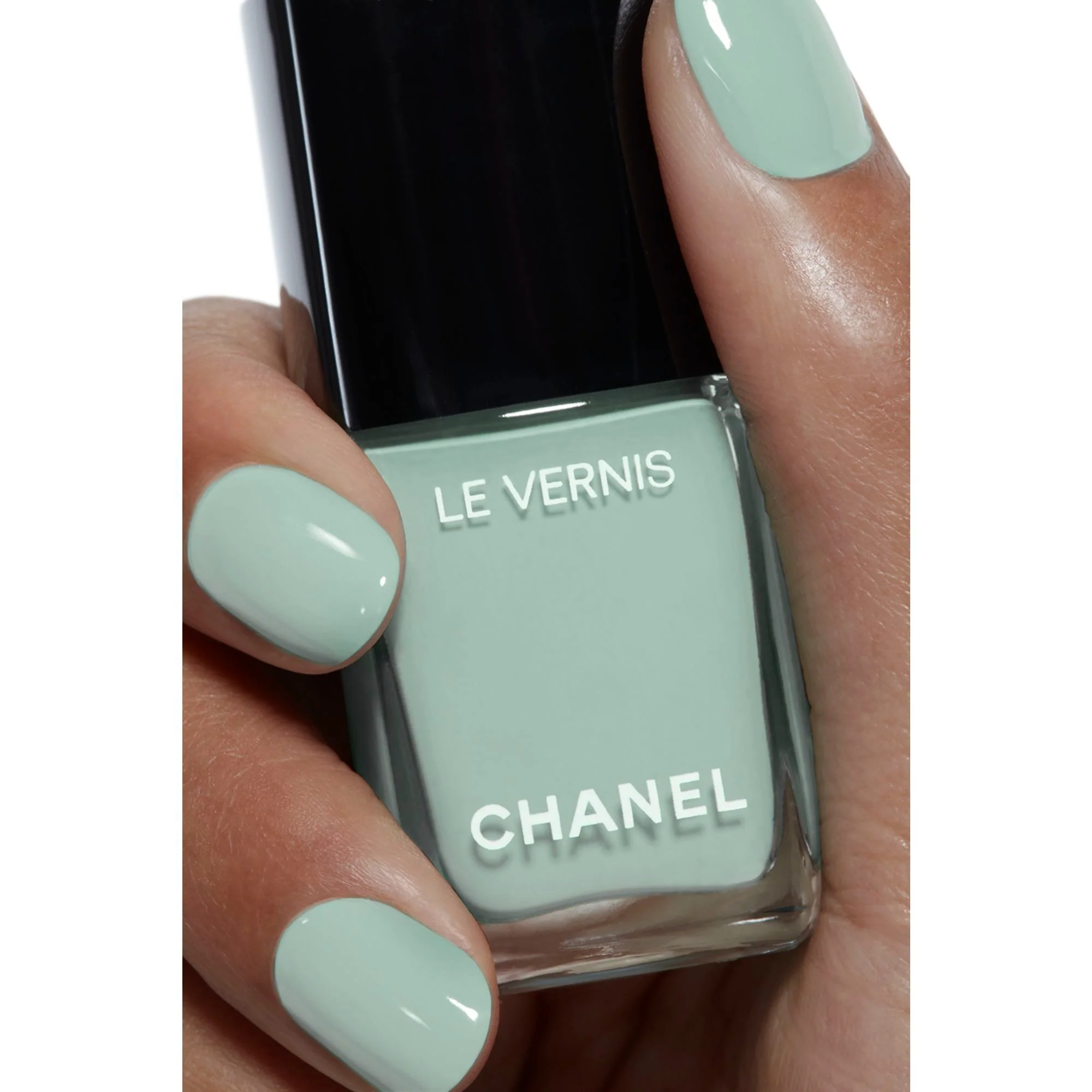 LE VERNIS - COLOR Y BRILLO DURADEROS
