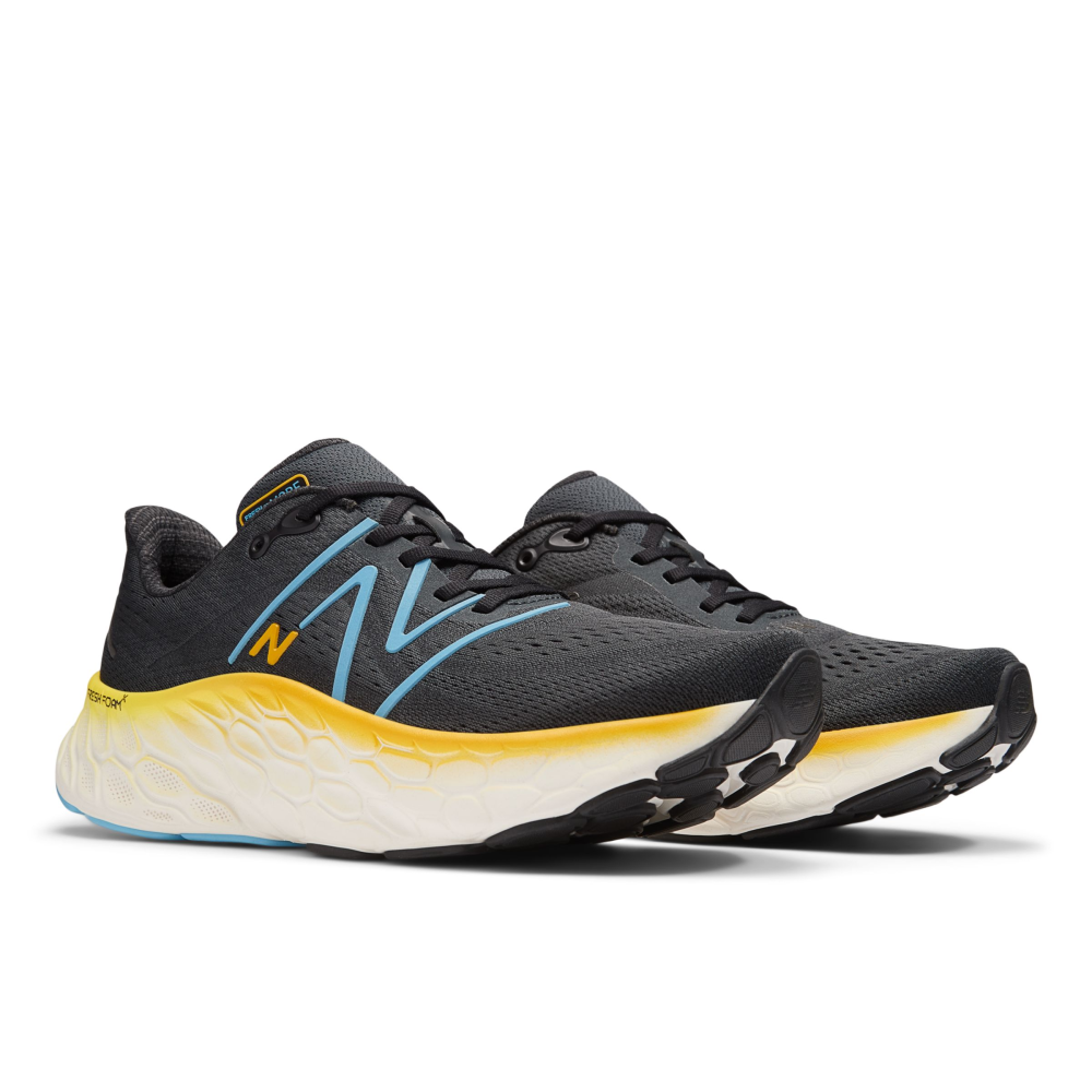 New Balance Fresh Foam X More v4 MMORCD4 / schwarz