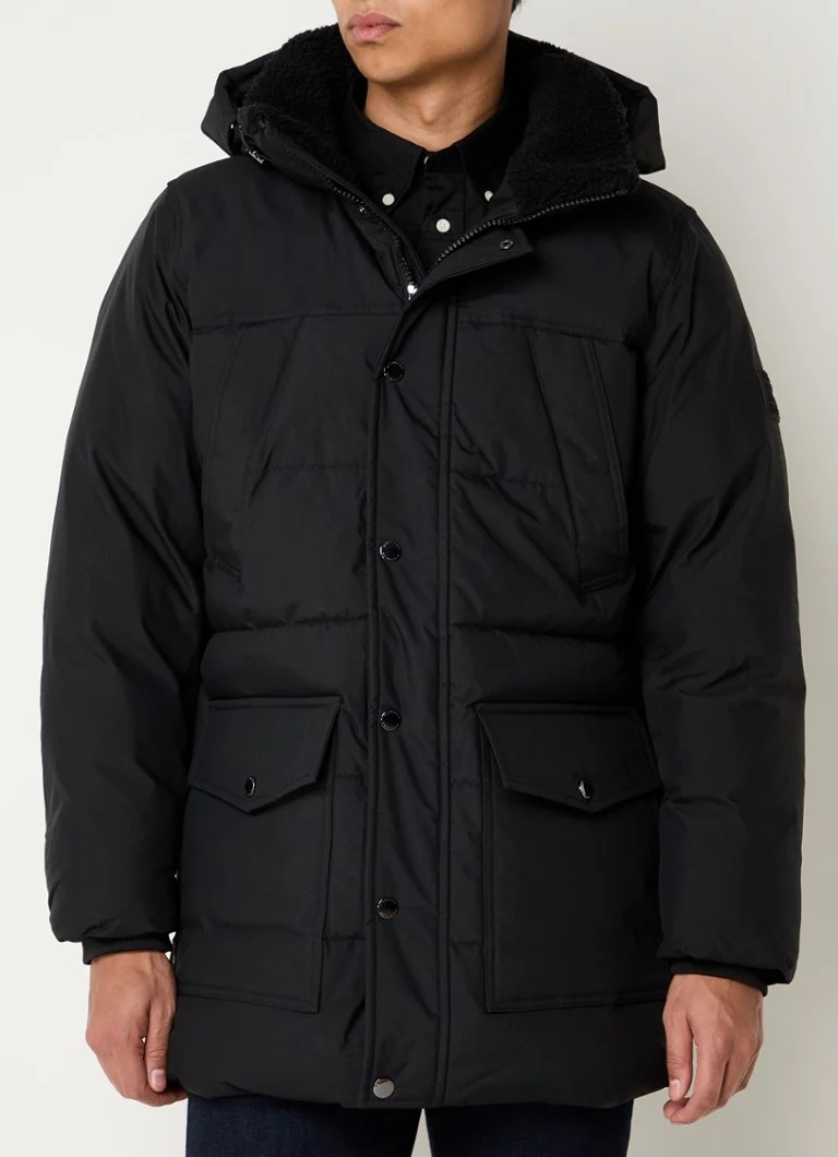 Tommy Hilfiger Rockie podstavljena parka s odvojivom kapuljačom i bočnim džepovima