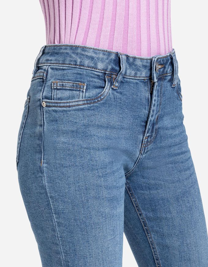 Jeans - Bootcut Fit