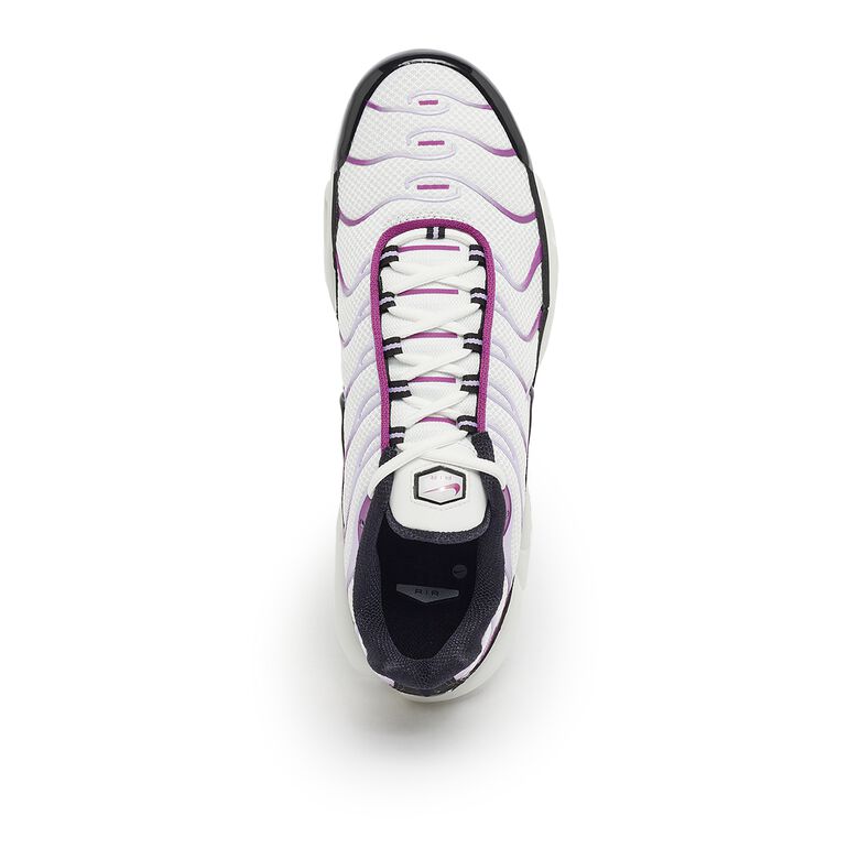 NIKE Air Max Plus 