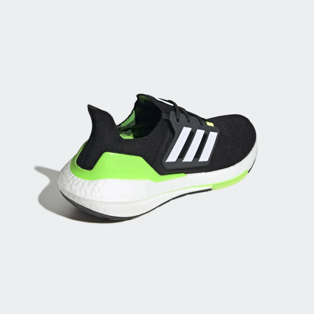 adidas Ultraboost 22 GX6640 / schwarz