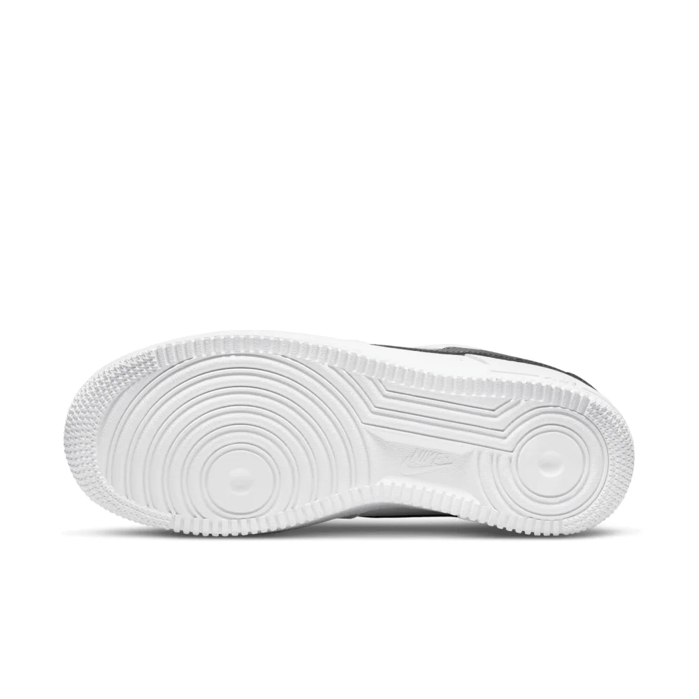 Nike Air Force 1 07 WMNS DD8959-103 / weiss