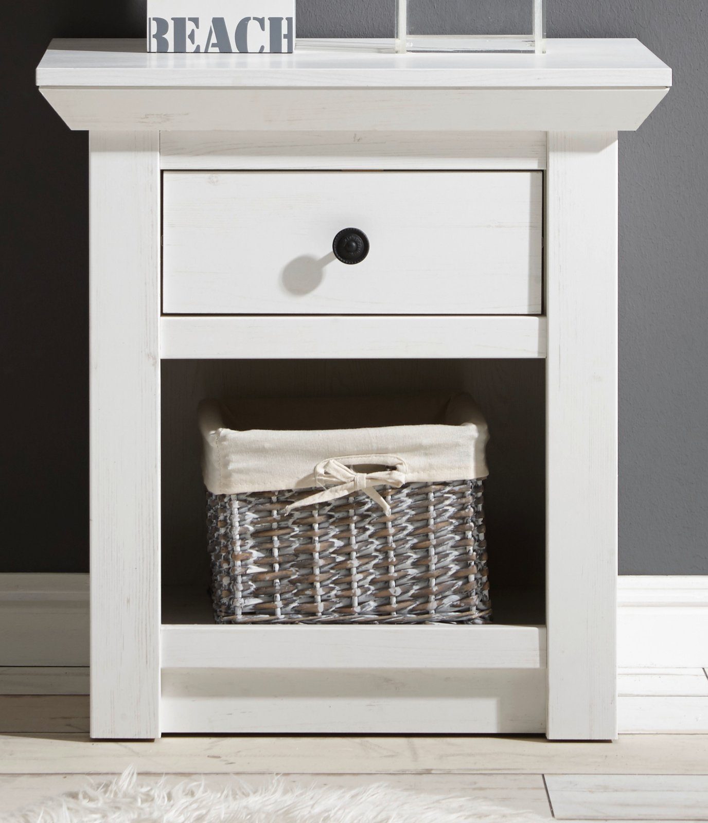 Furn.Design Schlafzimmer-Set Hooge, (in Pinie weiß Landhaus, Komplett-Set 4-teilig), inklusive 7-türiger Kleiderschrank