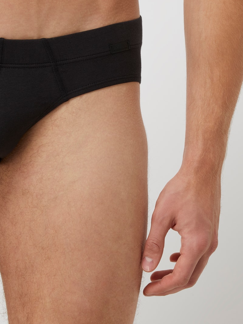 Slip mit Stretch-Anteil im 3er-Pack in schwarz