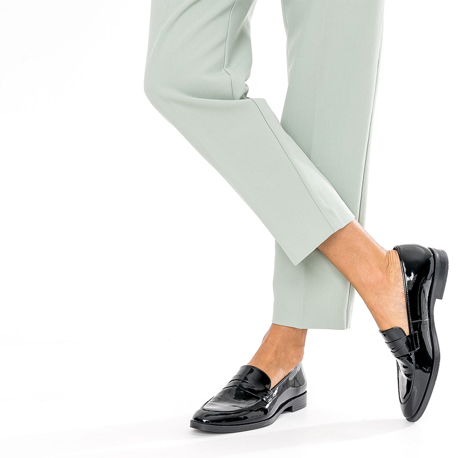 Mocassin ERAM FLEX noir verni