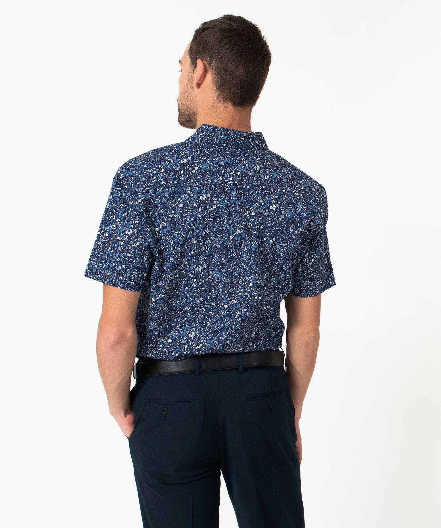 Chemise droite à manches courtes à petits motifs homme imprime | GEMO