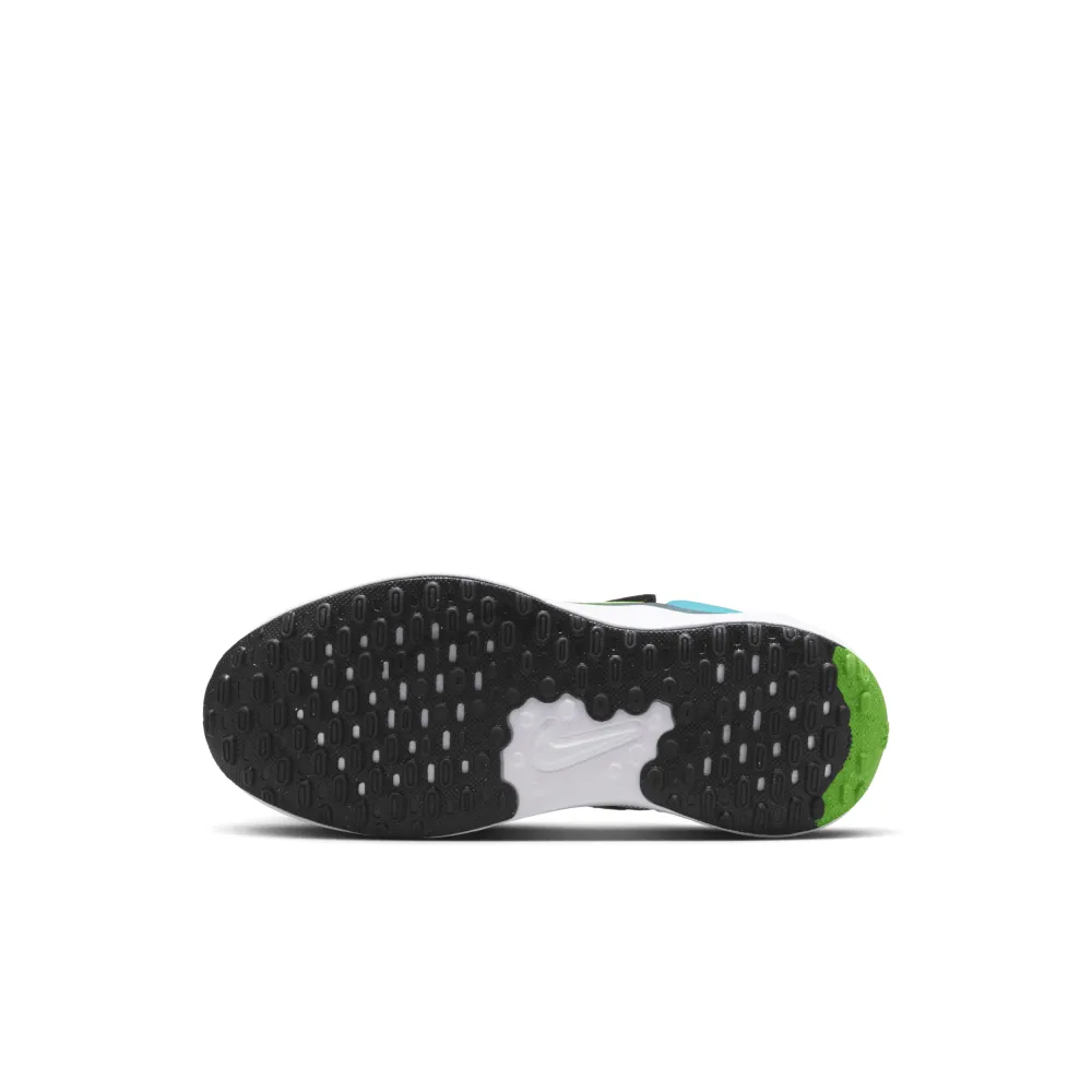 Nike Revolution 7 FB7690-005 / schwarz