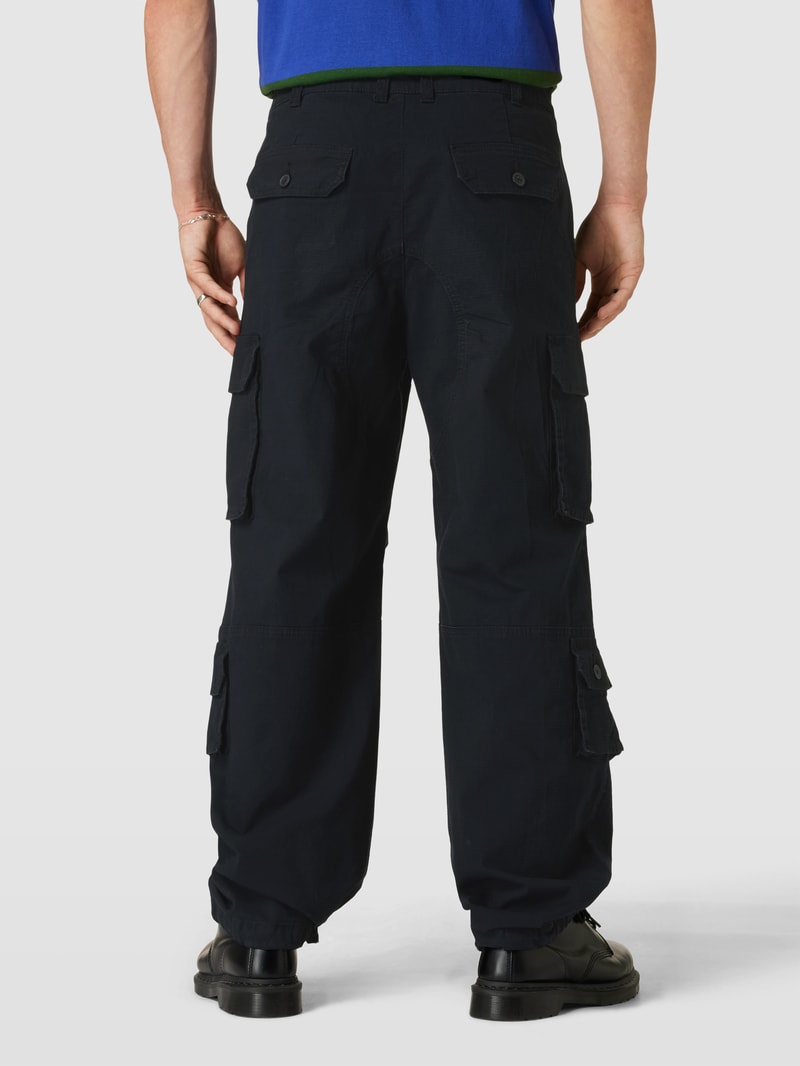 Baggy Fit Cargohose mit Label-Detail in schwarz