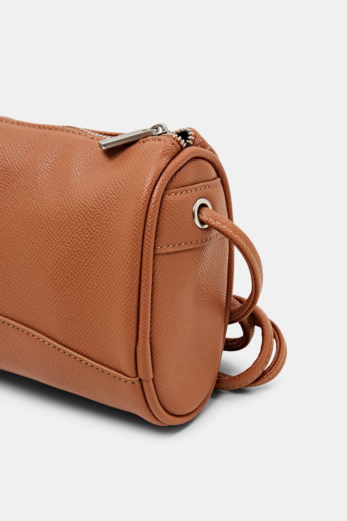 Abgerundete Schultertasche