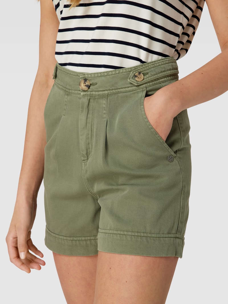 Shorts mit Eingrifftaschen in khaki