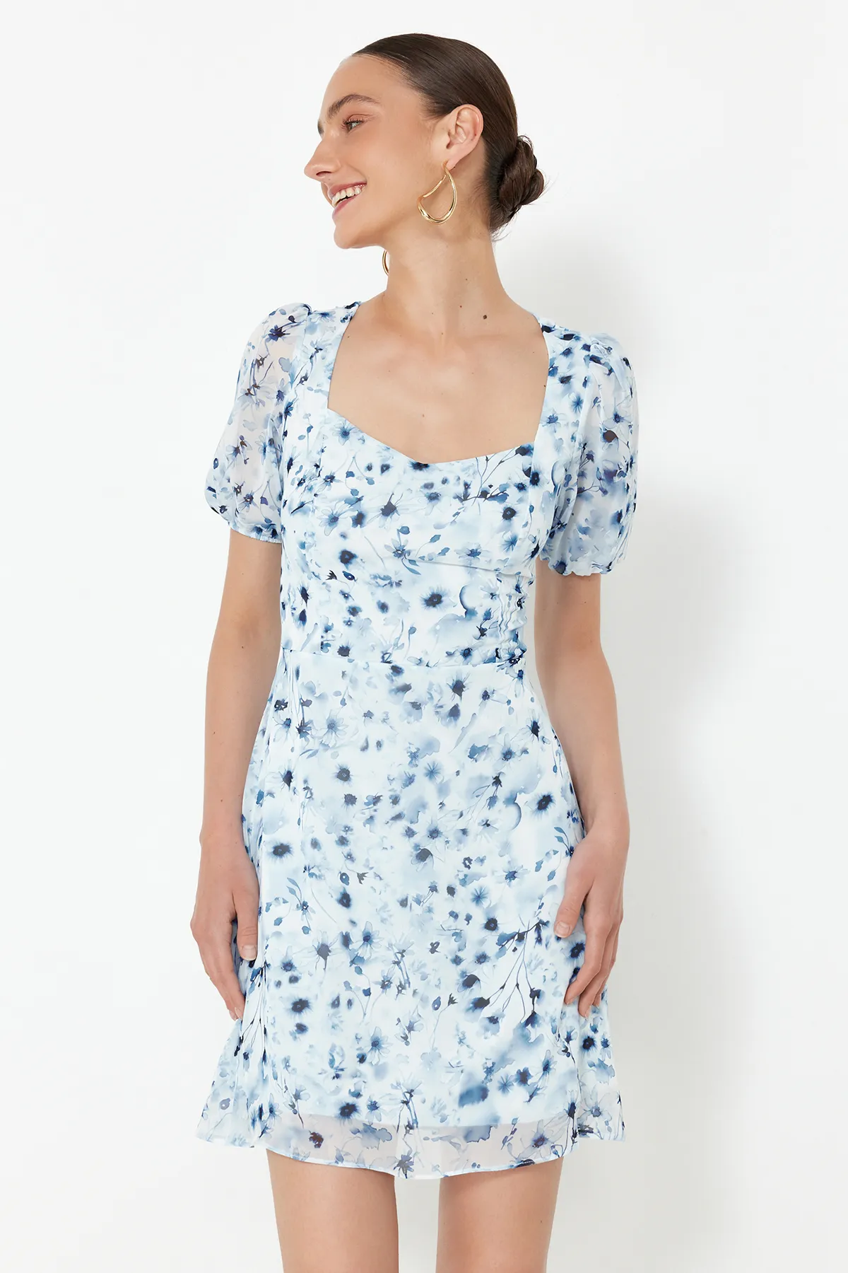 Trendyol Collection  Hellblaues gewebtes Minikleid TWOSS22EL2168