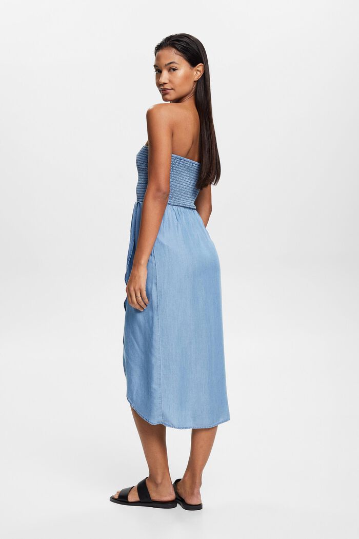 Gesmoktes Schlauchkleid in Denimoptik
