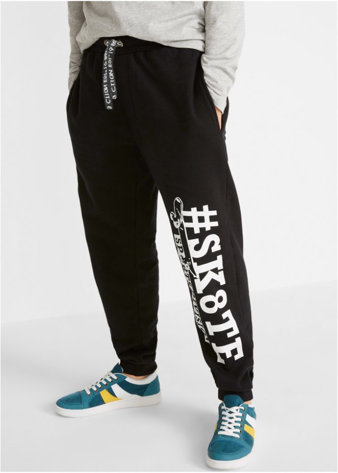Jungen Sweathose mit coolem Druck aus nachhaltiger Baumwolle