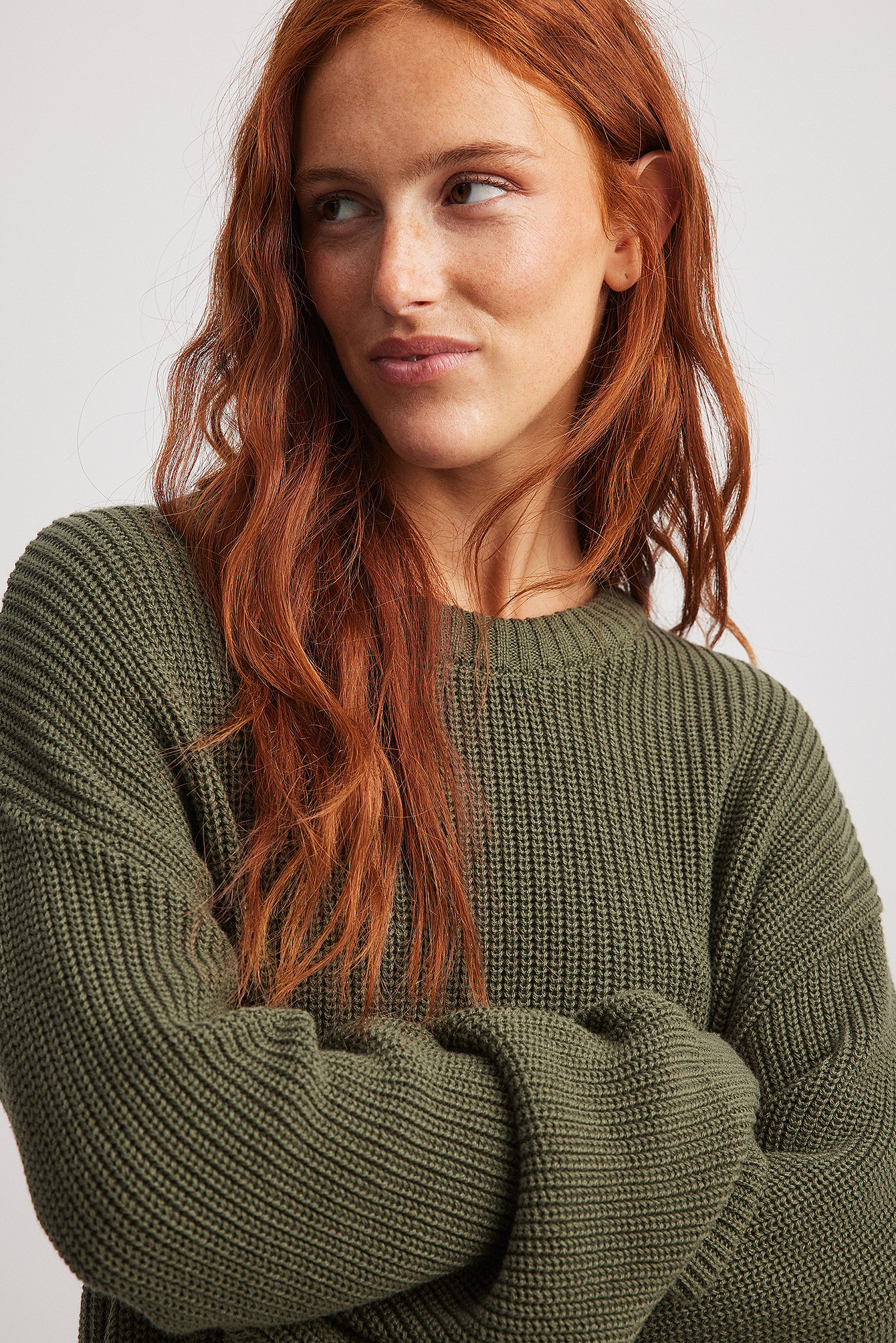 Rundhalsausschnitt Strickpullover