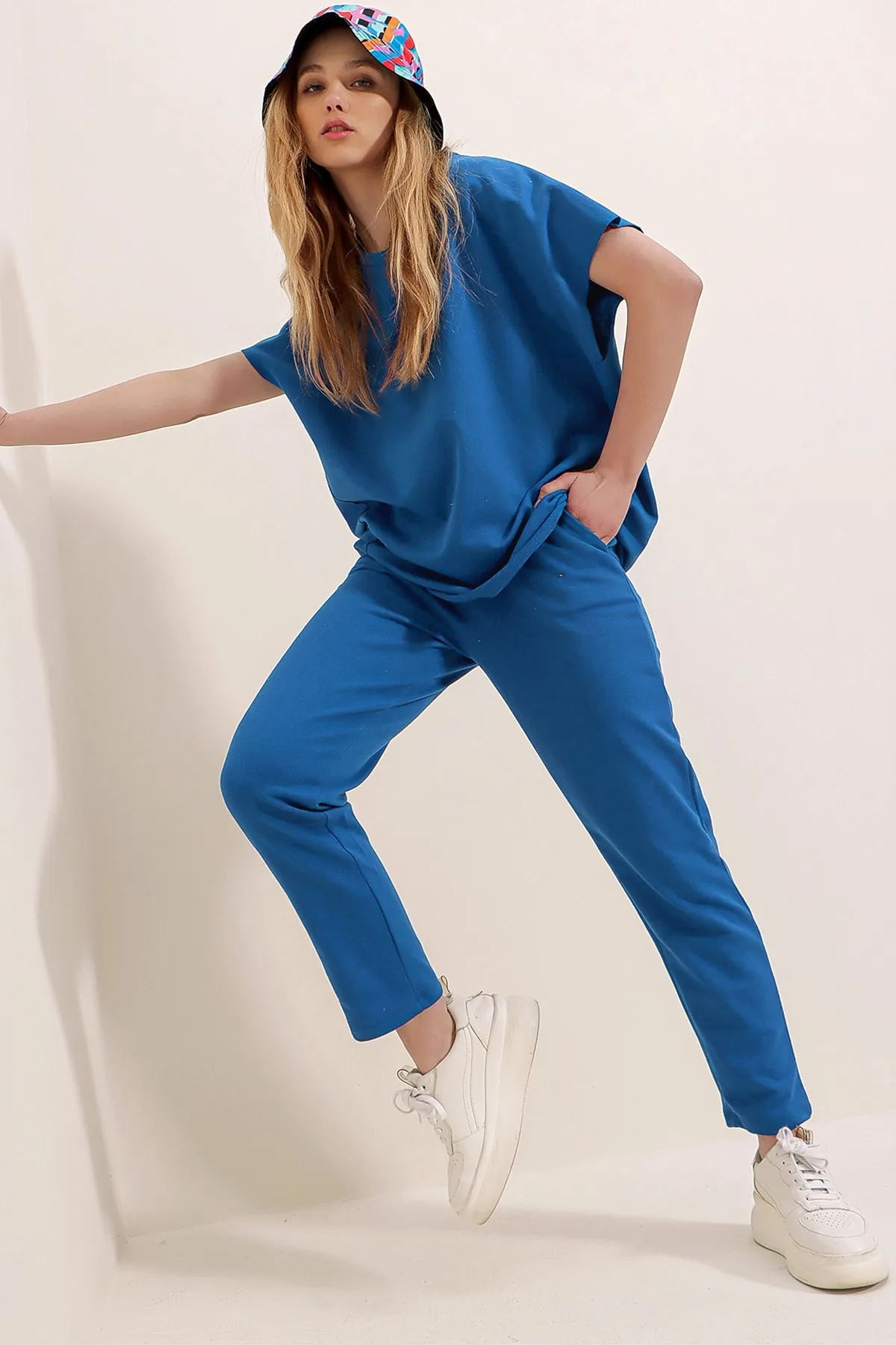 Trend Alaçatı Stili  Trainingsanzug - Dunkelblau - Regular Fit