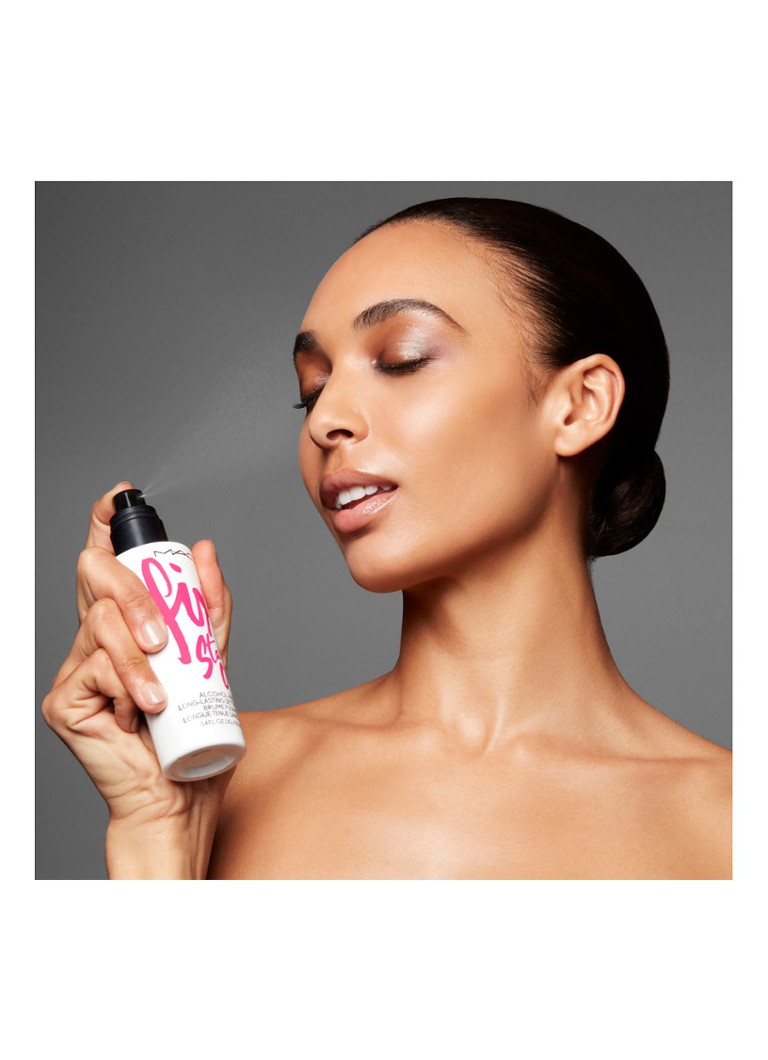 M·A·C Fix+ Stay Over Spray fissante per il trucco senza alcol, durata 16 ore