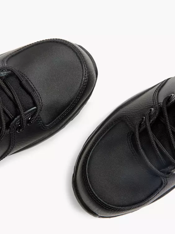 Nike Schnürboots MANOA
