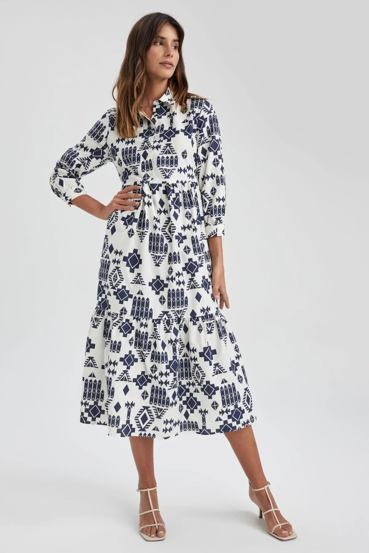 DeFacto  Gemustertes Maxi-Halbarmkleid aus Frottee-Baumwolle mit Hemdkragen Z9109az23sp