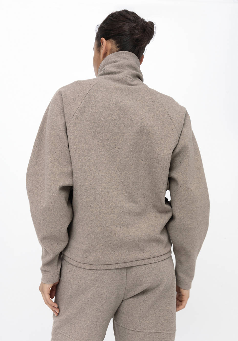 Sweatshirt BetterRecycling aus reiner Bio-Baumwolle