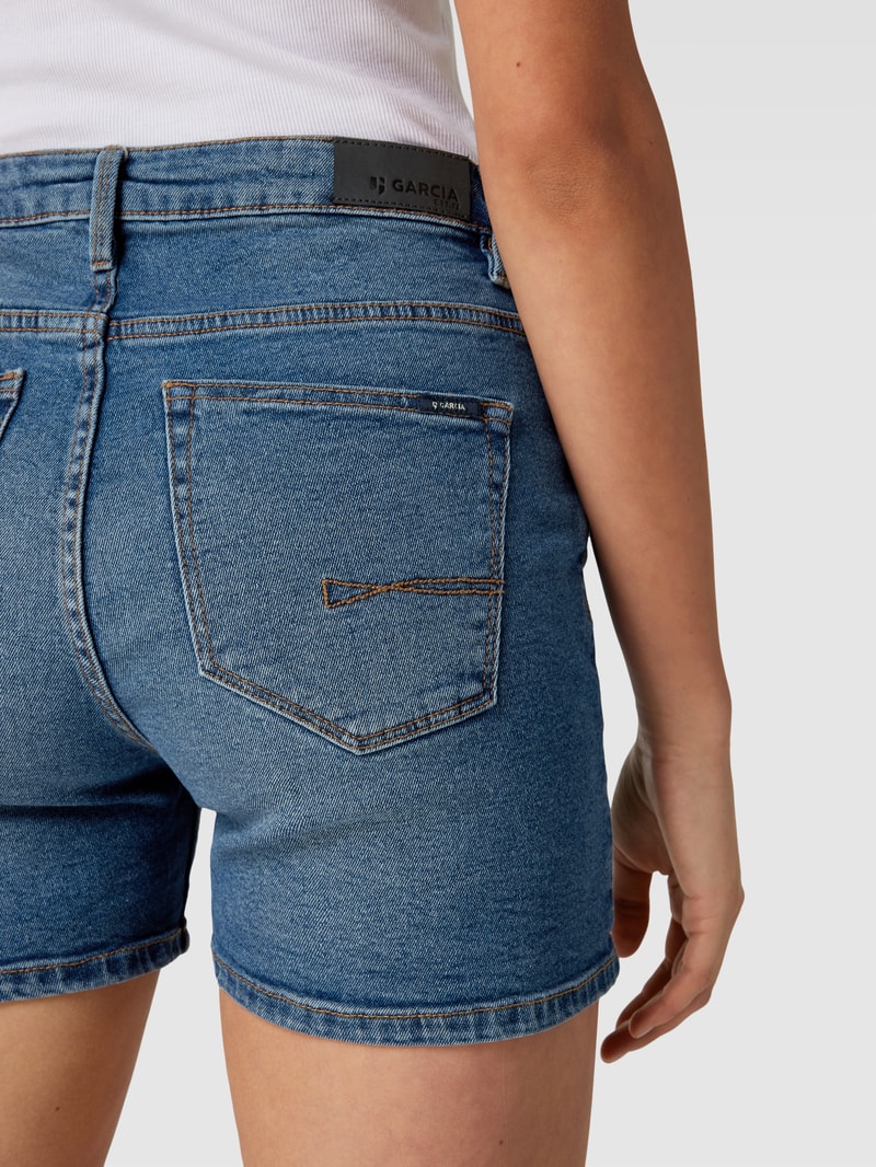 Jeansshort im 5-Pocket-Design Modell 'CELIA' in dunkelblau