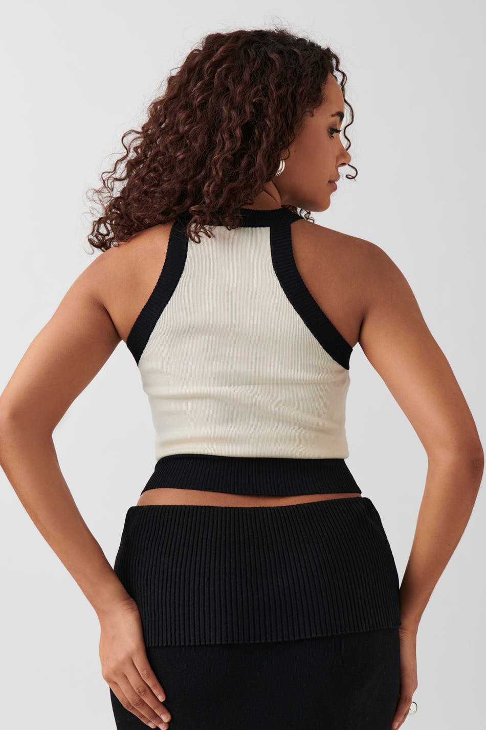 Knitted contrast tank