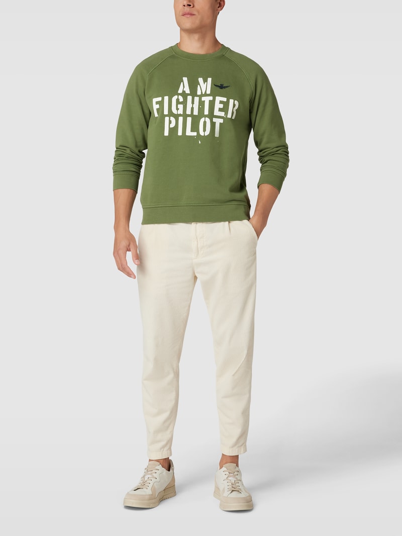 Sweatshirt mit Raglanärmeln in olivgrün