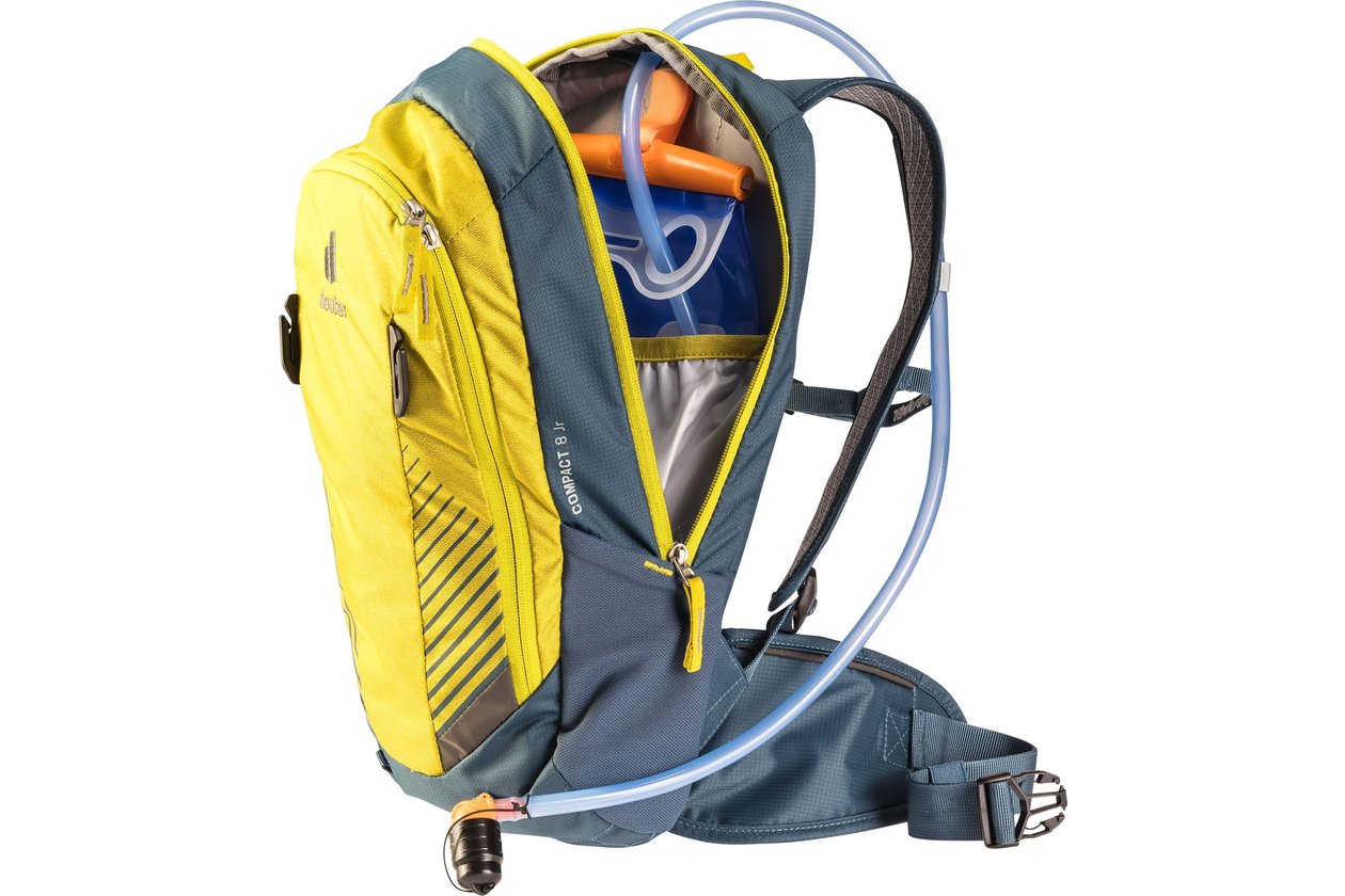 deuter Compact 8 Jr