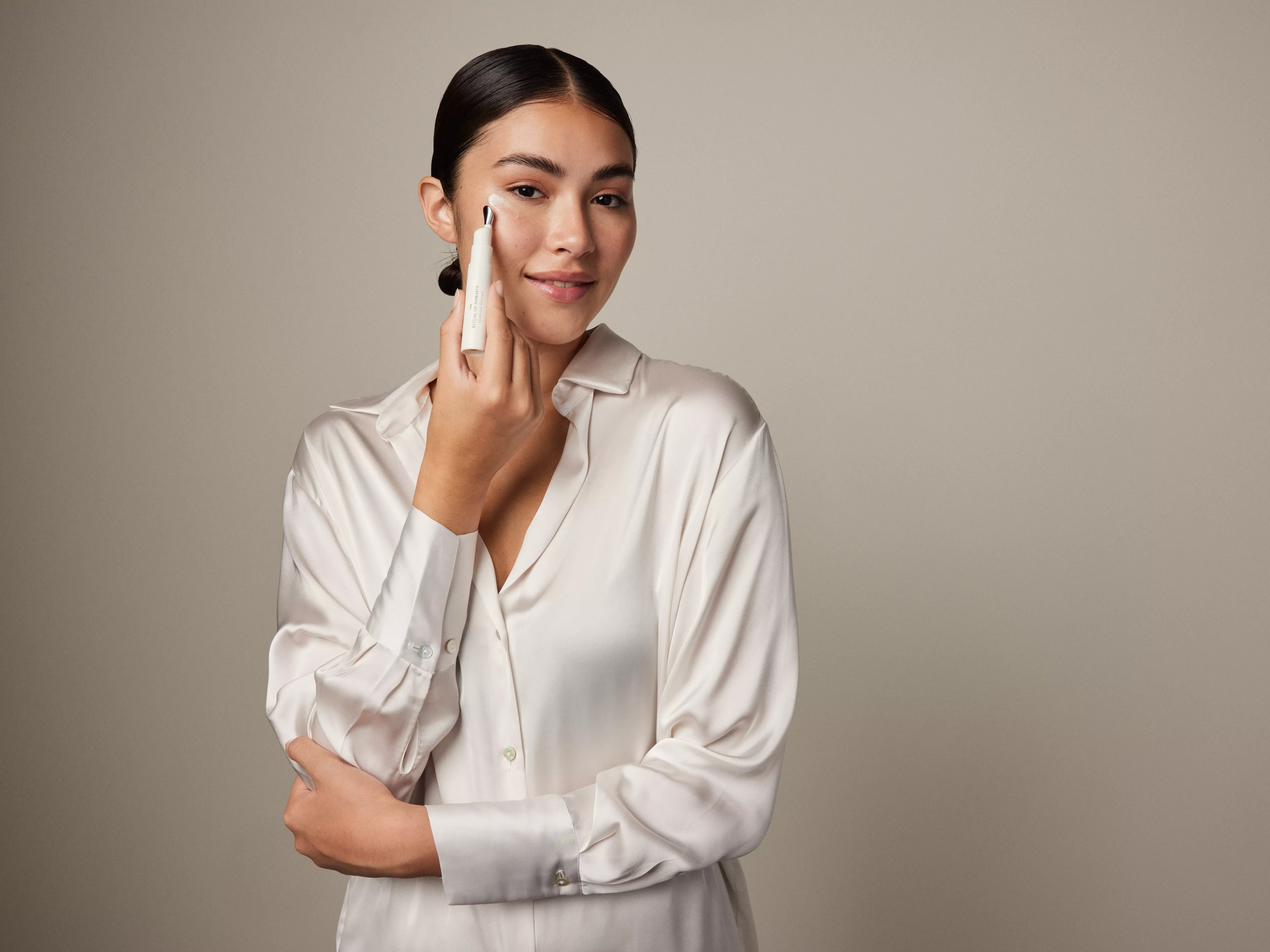 Crème hydratante pour les yeux