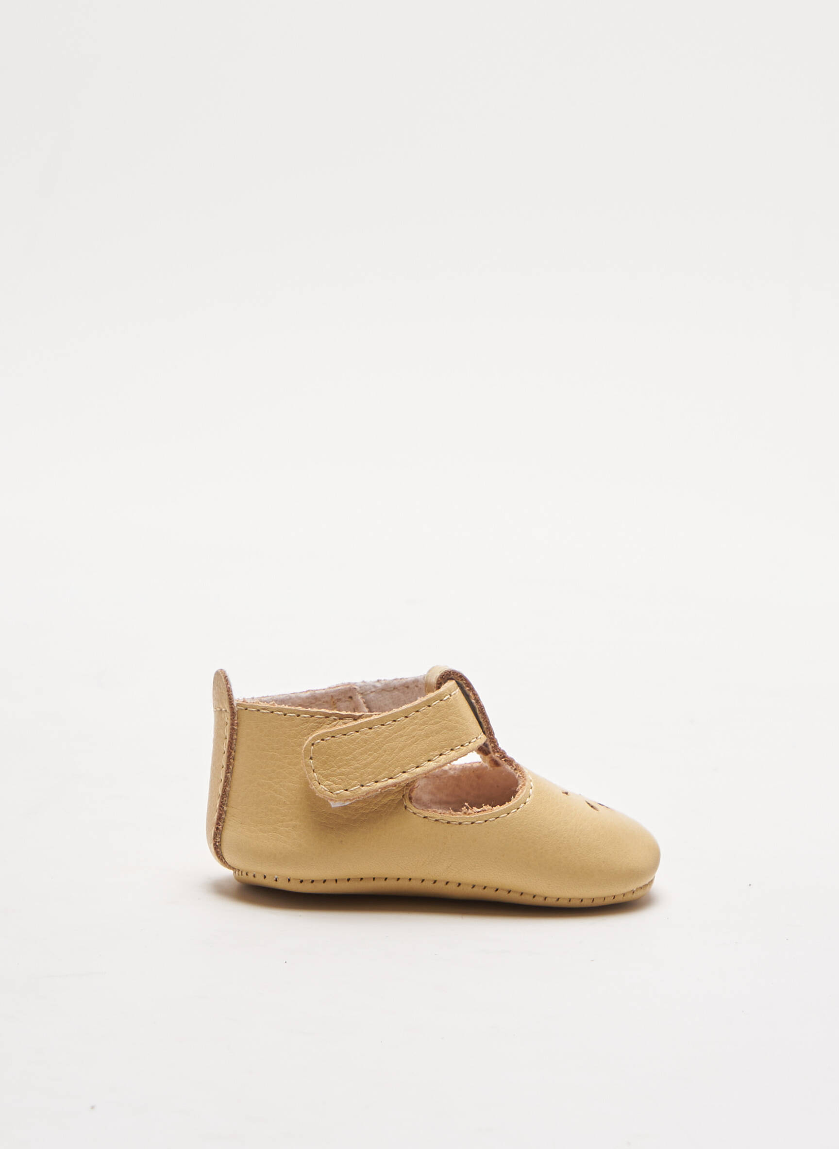 Patt Touch Chaussons Fille couleur beige