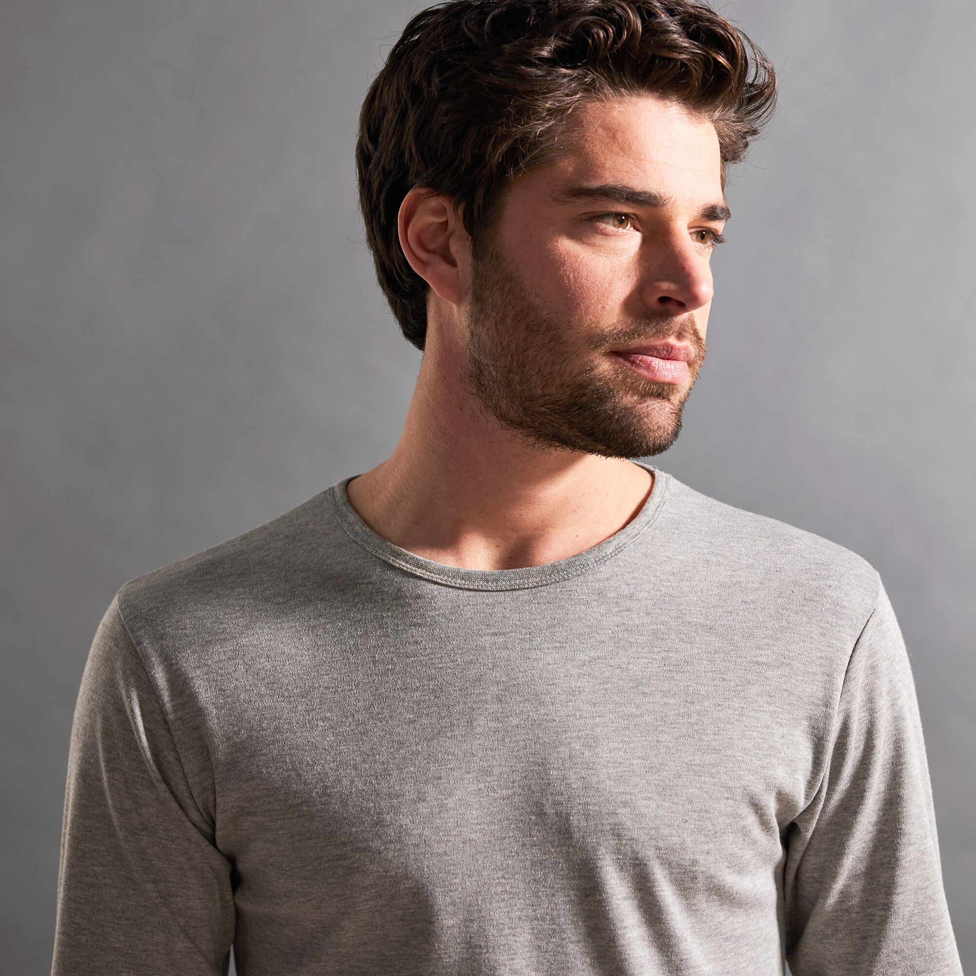 Tee-shirt sous-vêtement homme col rond manches longues dos long coton