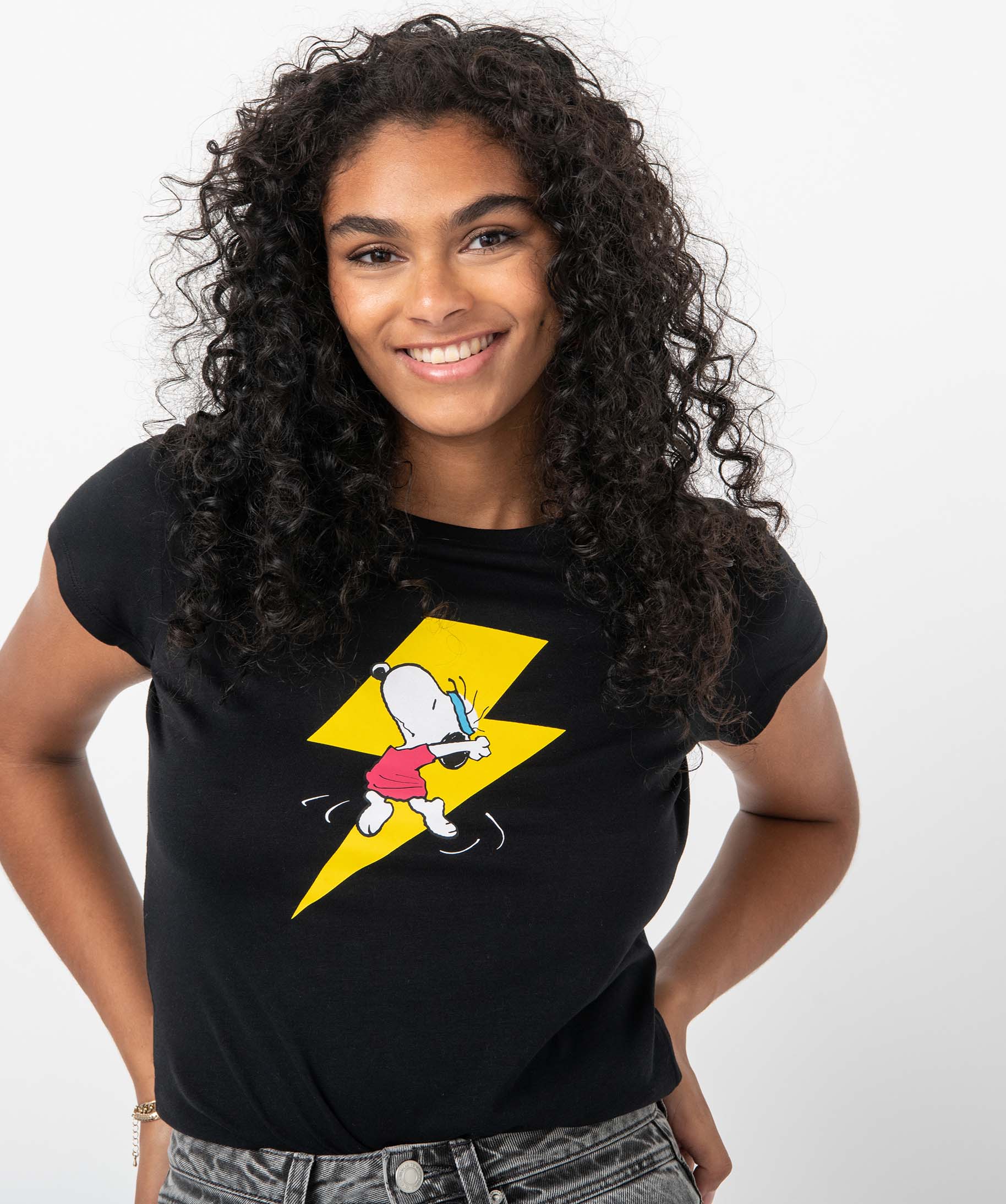 Tee-shirt femme à manches courtes avec motif Snoopy - Peanuts noir | GEMO