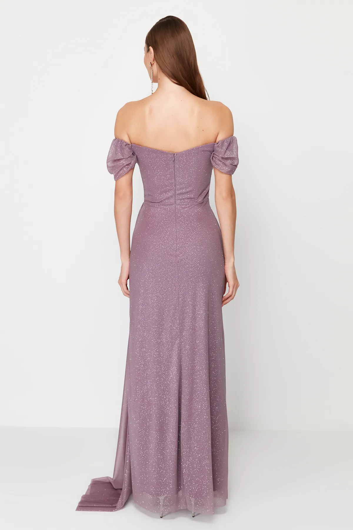 Trendyol Collection  Langes Abendkleid mit Puderdrapierung und Glitzer TPRSS24AE00110