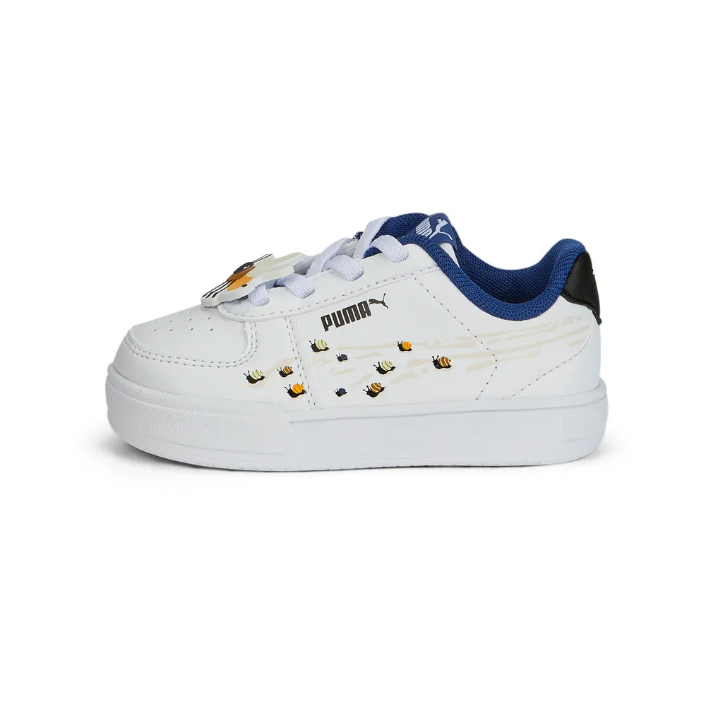 PUMA Caven Small World 386177-01 / weiss