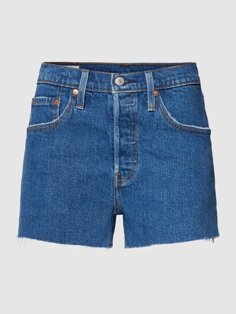 Jeansshorts mit Label-Patch aus Leder in jeans