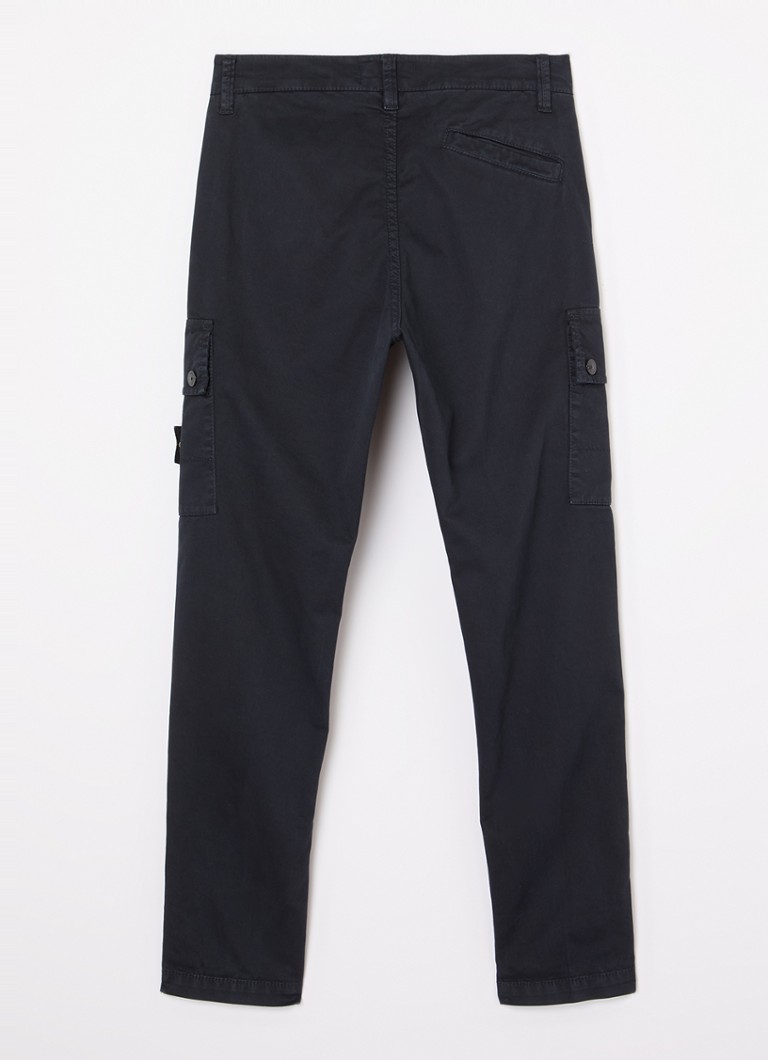 Pantaloni cargo conici Stone Island 30115, confecționați din bumbac organic.