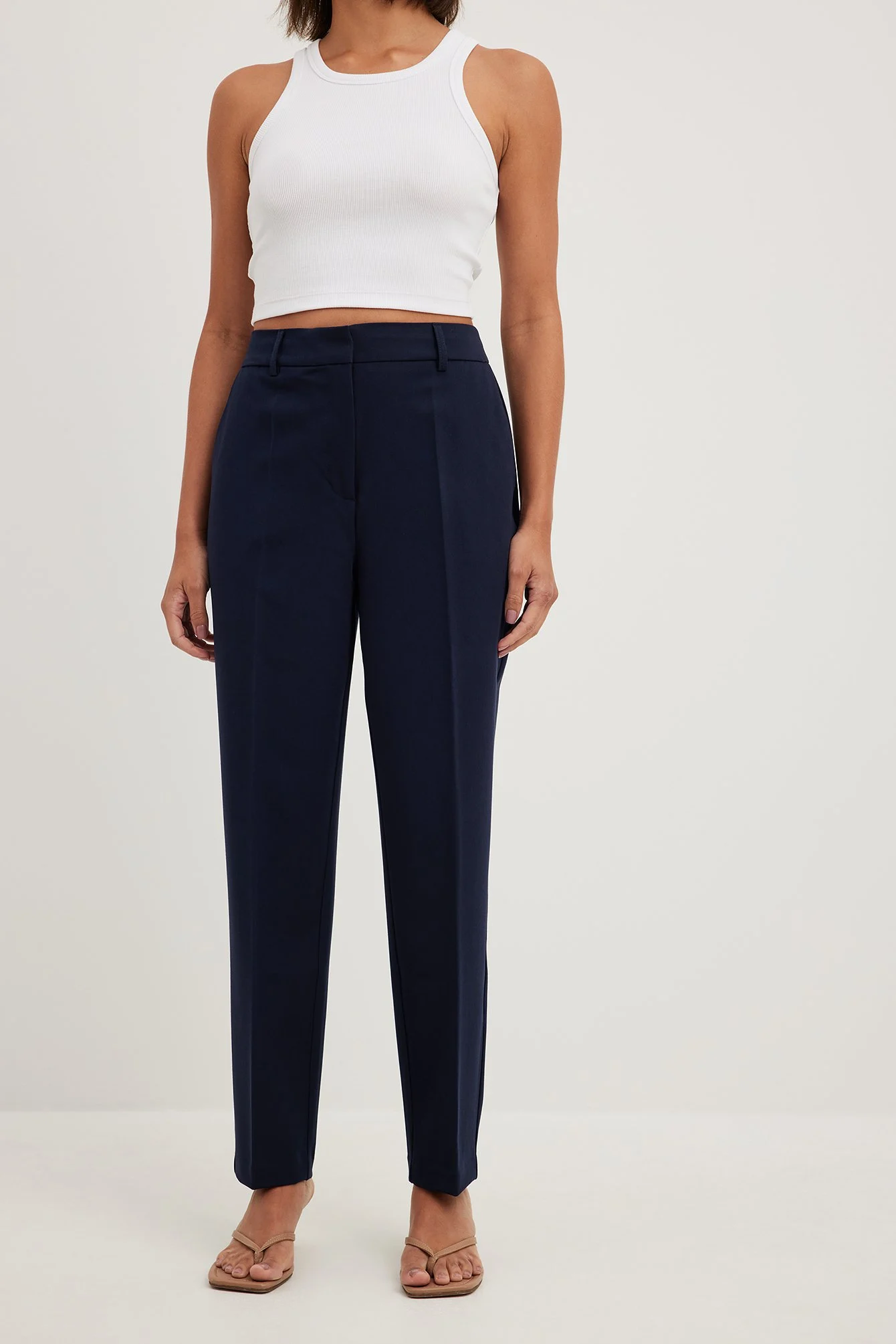 Gerade cropped Anzughose mit hoher Taille