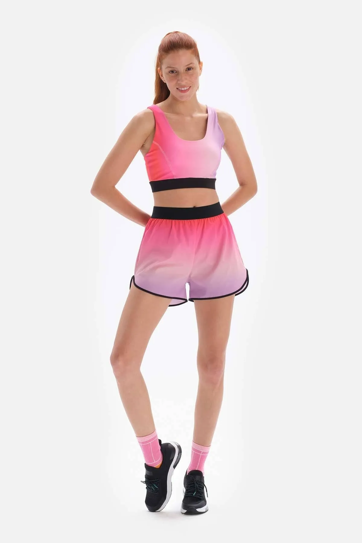Dagi  Rosa Damen Shorts Strumpfhose Farbverlauf