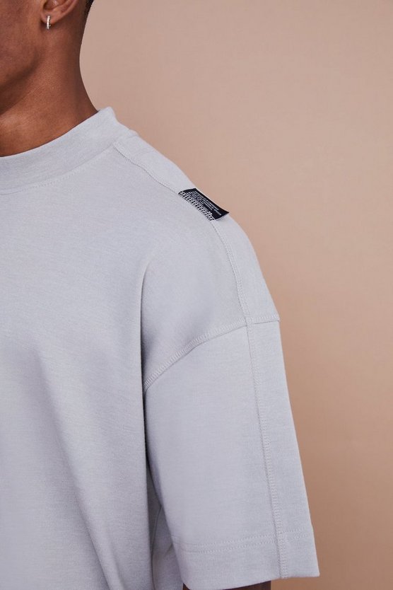 Kastiges Oversize T-Shirt