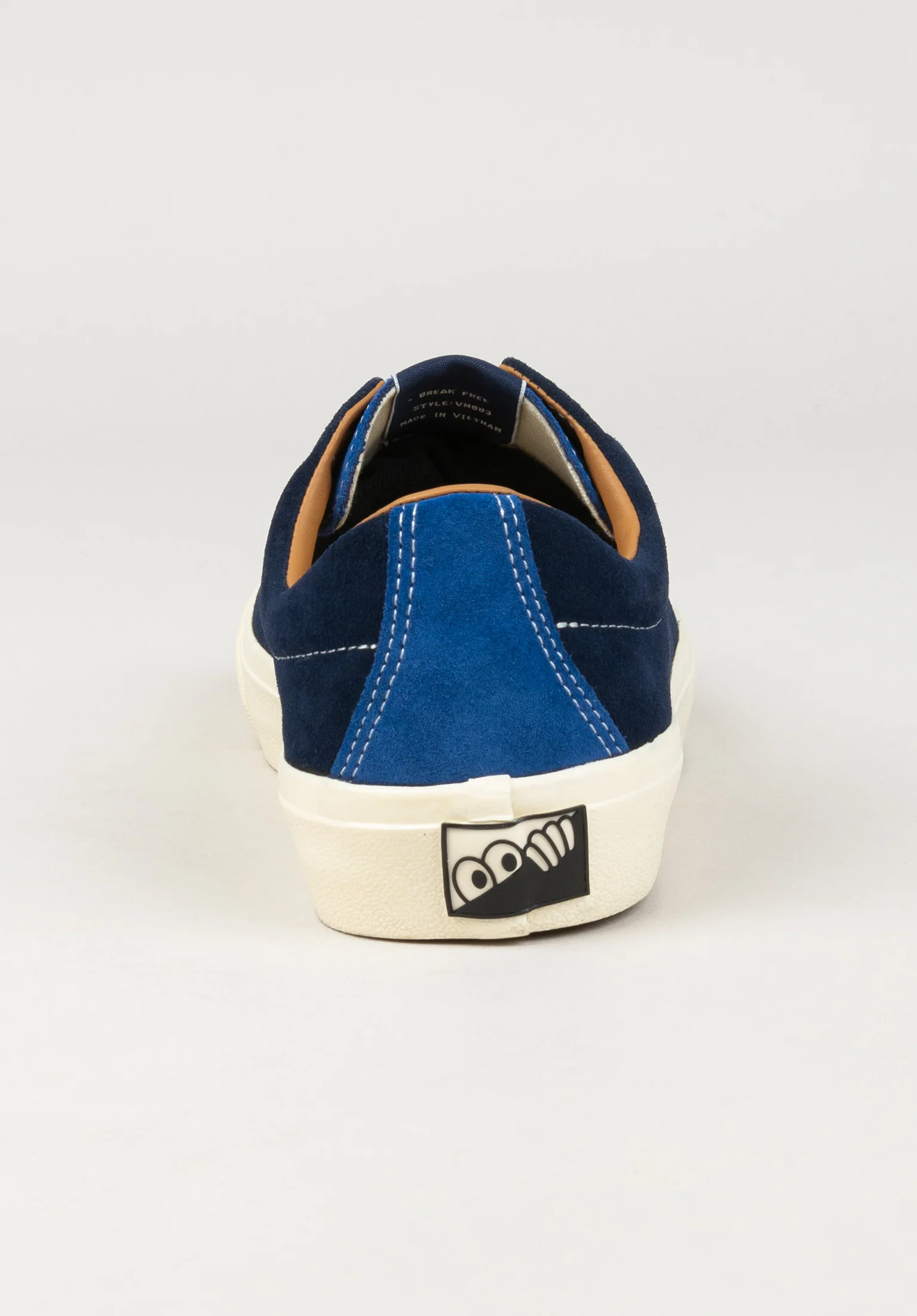 VM003 Suede Low